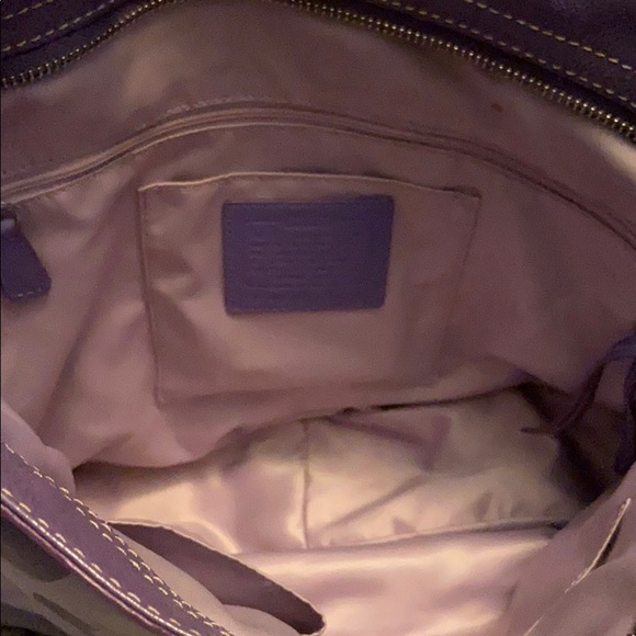 Shades of purple Coach bag. - Picture 4 of 4